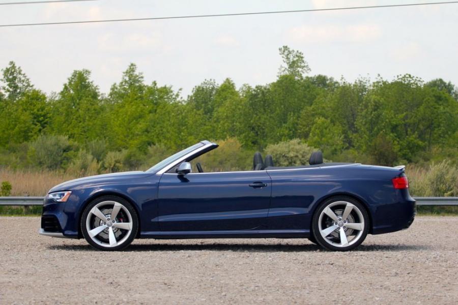  Audi RS5 Cabriolet 2013 года  (NA) (фото 6 из 39)